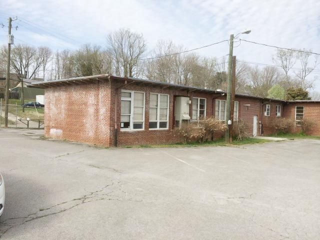 The Vestal Elementary School: 1600 Willoughby Rd, Knoxville, TN 37920